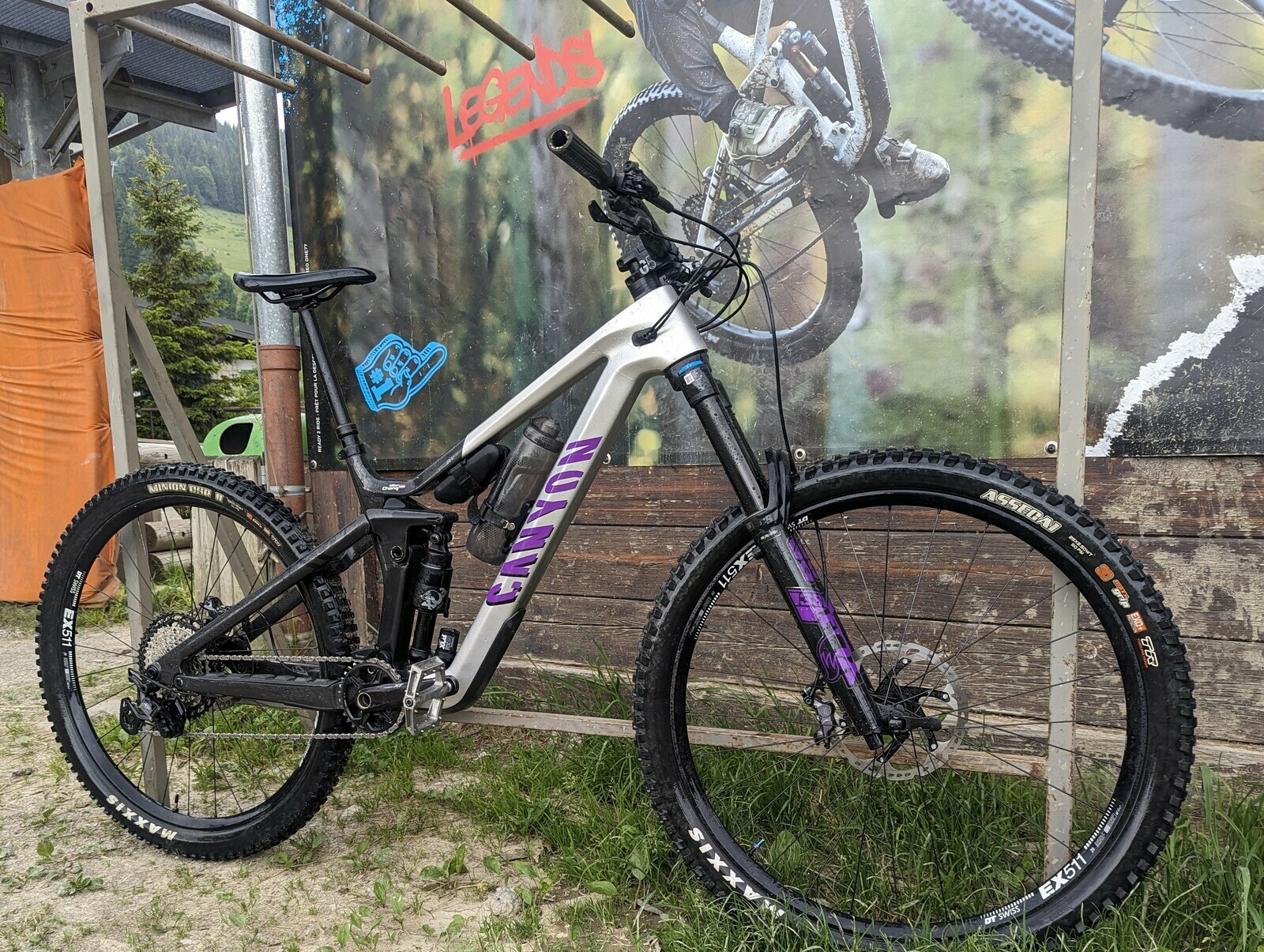 Canyon Strive CFR